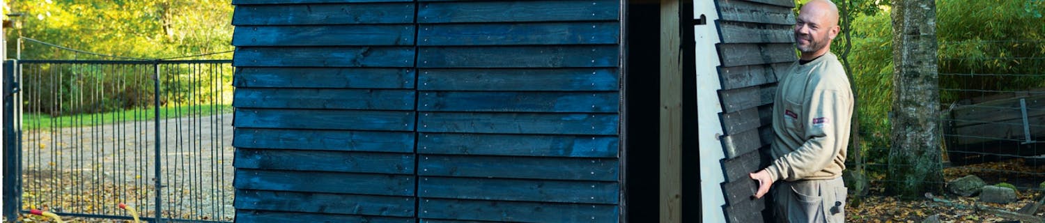 Vedboden har lösa väggar